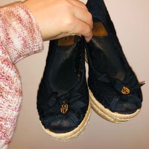 ❤️‍🔥SOLD❤️‍🔥 Tory Burch Espadrille Wedges Black